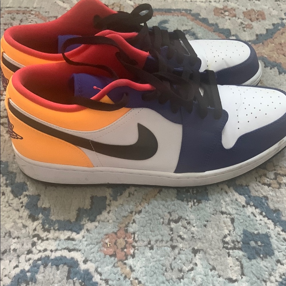 Jordan 1’s lows Blue and Orange Sneakers Classic Design